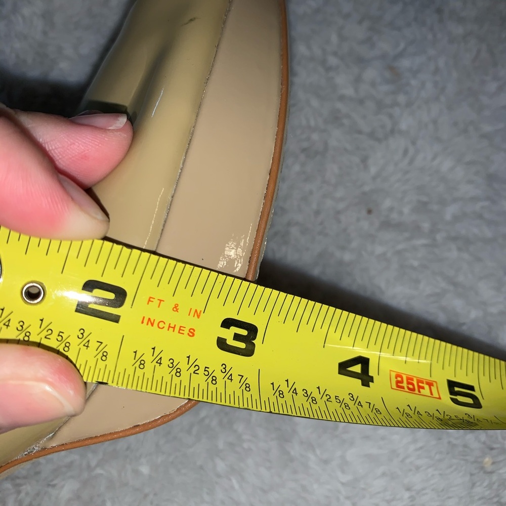 Vince Camuto Ashlynn patent leather pump - Picture 8 of 8